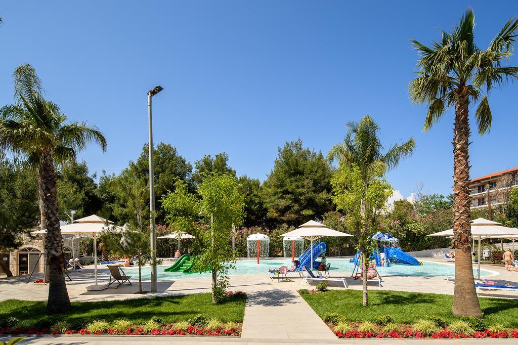Portes Beach Hotel Nea Poteidaia Dış mekan fotoğraf