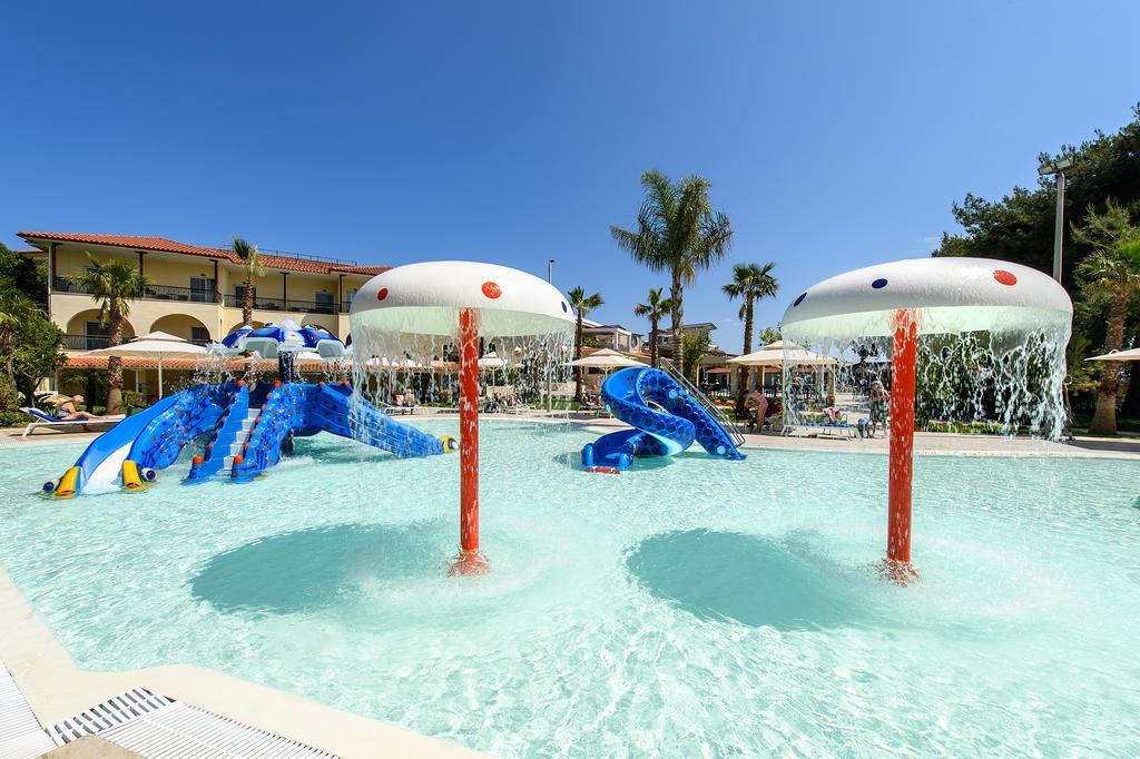 Portes Beach Hotel Nea Poteidaia Dış mekan fotoğraf