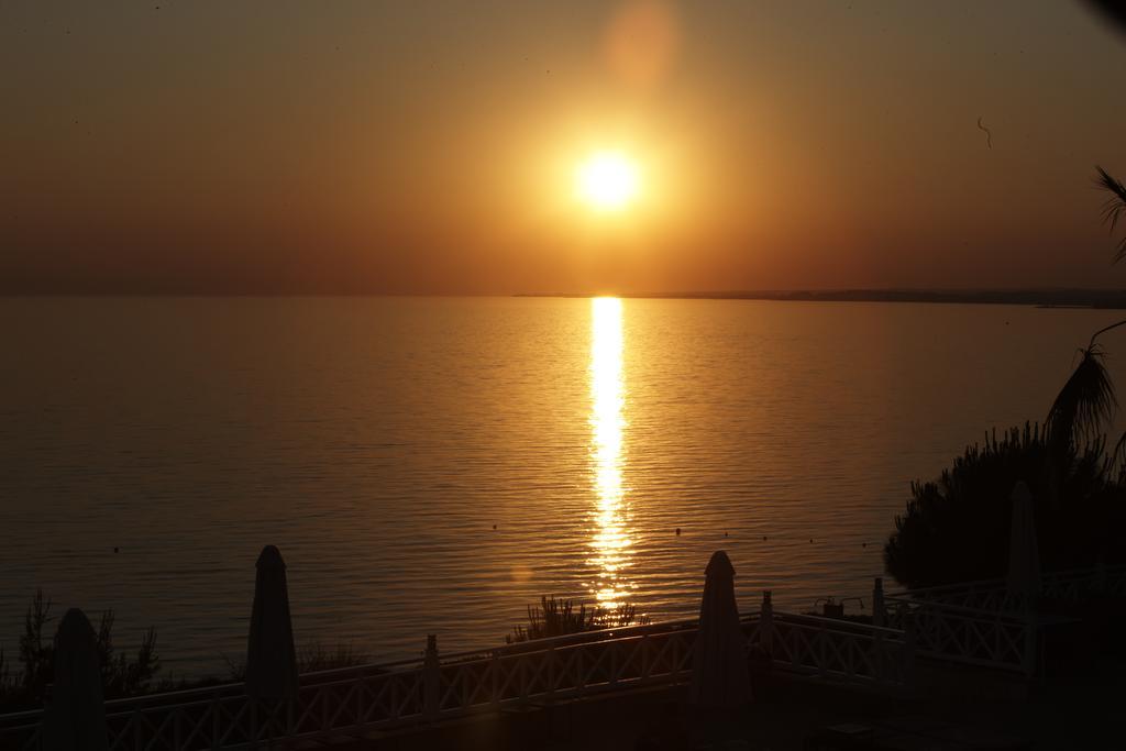 Portes Beach Hotel Nea Poteidaia Dış mekan fotoğraf